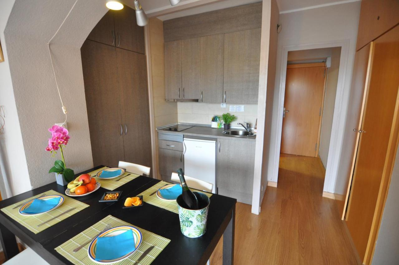 Rnet - Ir 27-B Studios Roses Costa Brava ภายนอก รูปภาพ